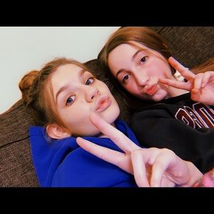 Meet your Posher, Lucy